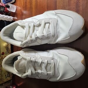 Womens White Sneakers